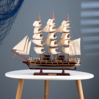 Корабль сувенирный средний &laquo;Трёхмачтовый&raquo;, паруса бежевые, 49 х 42 х 8 см