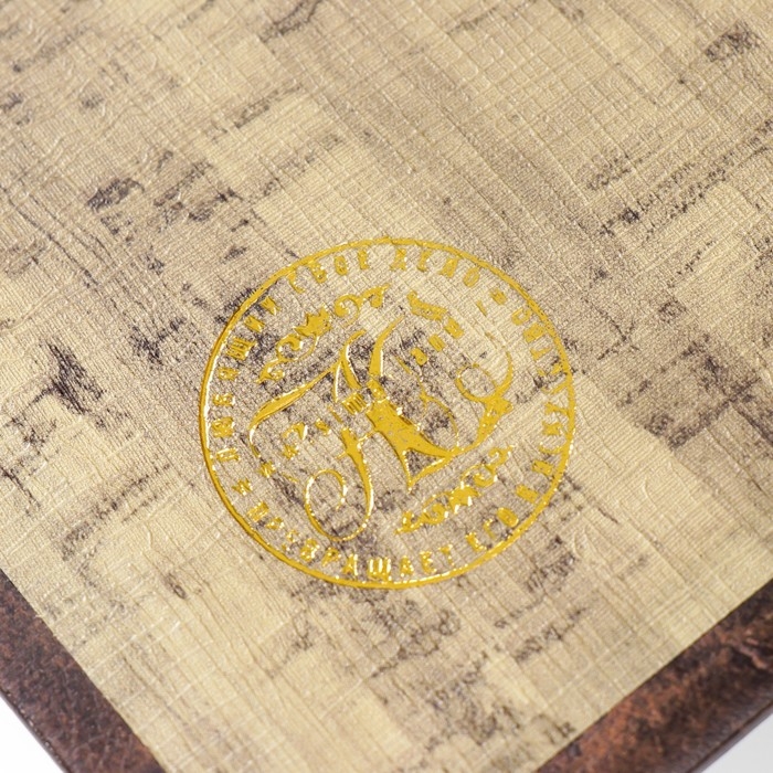 Сейф-книга дерево кожзам Сейф-книга дерево кожзам "Роман Л.Н Толстого - Анна Каренина" 21х13х5 см