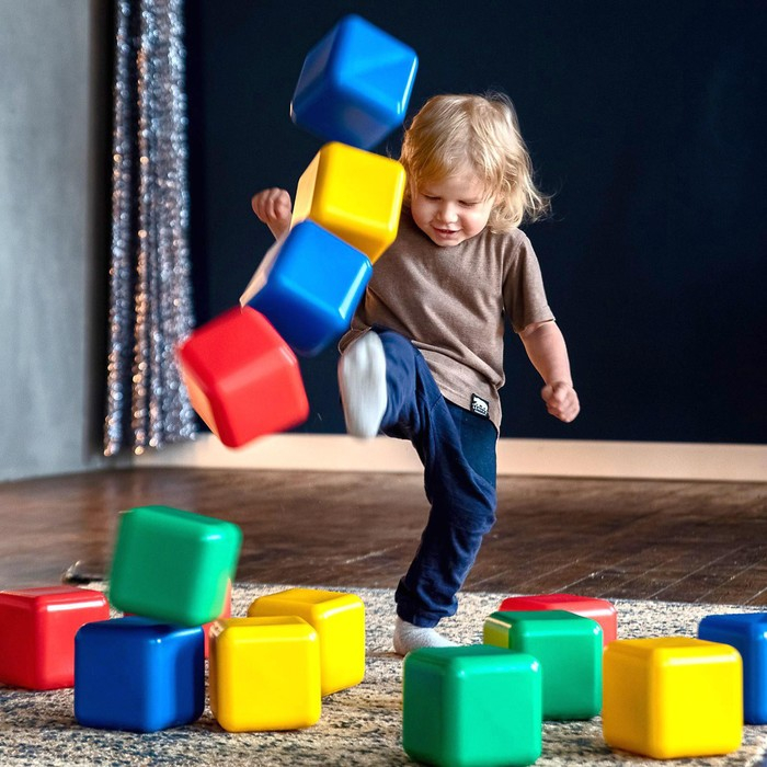 Набор цветных кубиков, 10 штук, 12 &times; 12 см