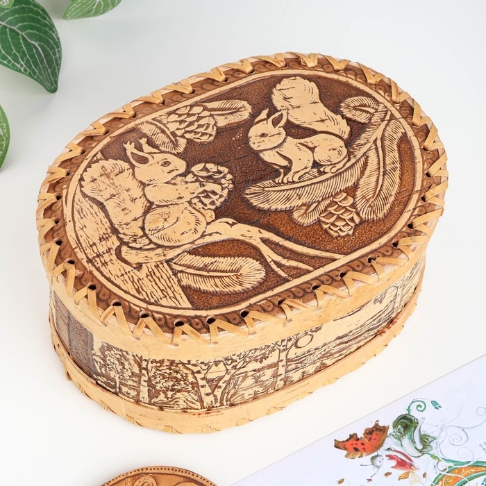 Шкатулка «Белки», береста Шкатулка «Белки», береста