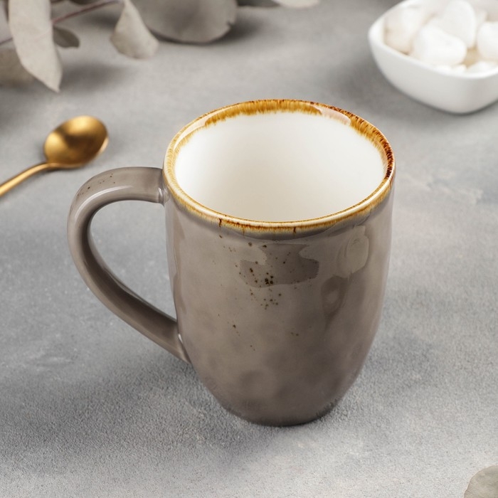 Кружка фарфоровая Magistro &laquo;Церера&raquo;, 400 мл, цвет коричневый