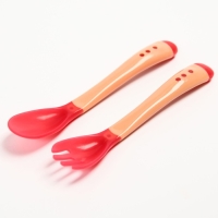 Набор приборов для кормления: термовилка и термоложка, 2 шт., цвет красно-бежевый Набор приборов для кормления: термовилка и термоложка, 2 шт., цвет красно-бежевый