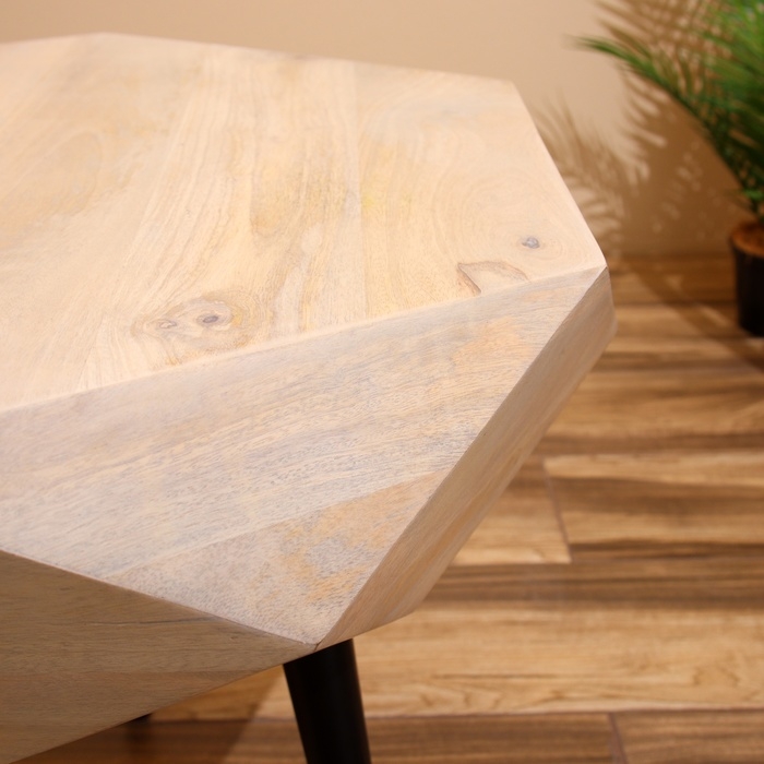 Столик кофейный 51х51х50 см, манговое дерево Столик кофейный 51х51х50 см, манговое дерево