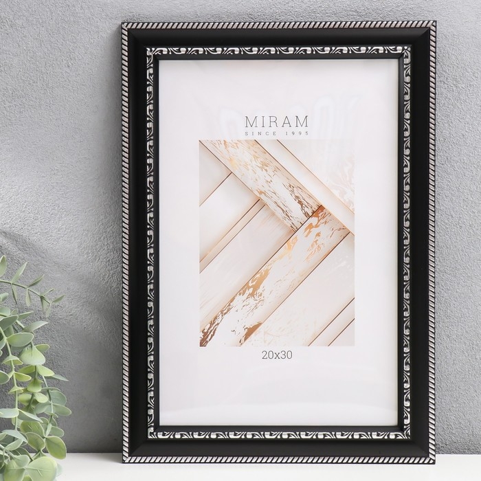 Фоторамка пластик "МИРАМ" 20х30 см чёрный (пластиковый экран)