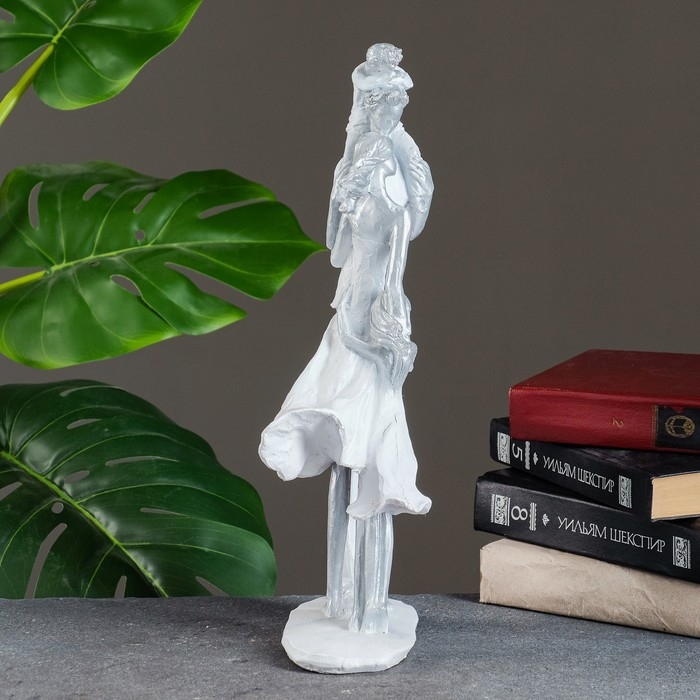 Фигура "Семья" белая, 36х15х10см