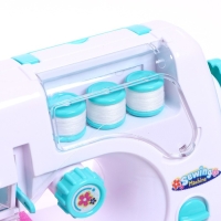 Швейная машинка &laquo;Рукодельница&raquo; 3 катушки