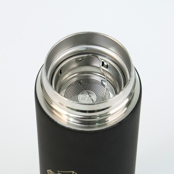 Термос, 500 мл, Basic Термос, 500 мл, Basic "Тигр", с ситечком, с датчиком температуры, сохраняет тепло 10 ч