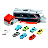 Грузовик &laquo;Трейлер&raquo; с 7 машинами и вертолетом