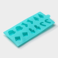 Форма для конфет и шоколада новогодняя Доляна &laquo;Новый год&raquo;, силикон, 21,5&times;10 см, 12 ячеек, цвет бирюзовый