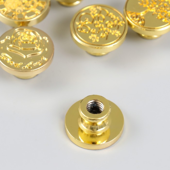 Набор печатей для сургуча с деревянной ручкой Набор печатей для сургуча с деревянной ручкой "Классика и растения"