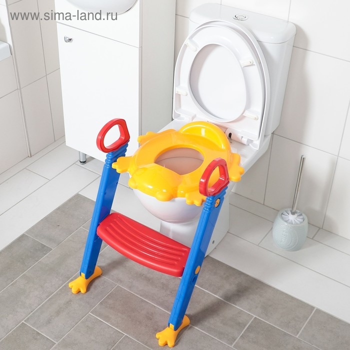 Детское сиденье на унитаз со ступенькой &laquo;Помощник малыша&raquo;, с ручками, цветное