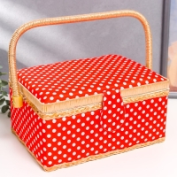 Шкатулка для рукоделия "Белый горох на красном" 13х17,5х24 см Шкатулка для рукоделия "Белый горох на красном" 13х17,5х24 см