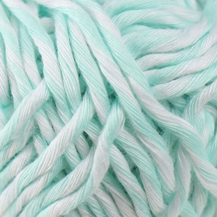 Пряжа светящаяся 100% лавсан Пряжа светящаяся 100% лавсан "Сияй" меланж 50 гр 50 м бело-голубая