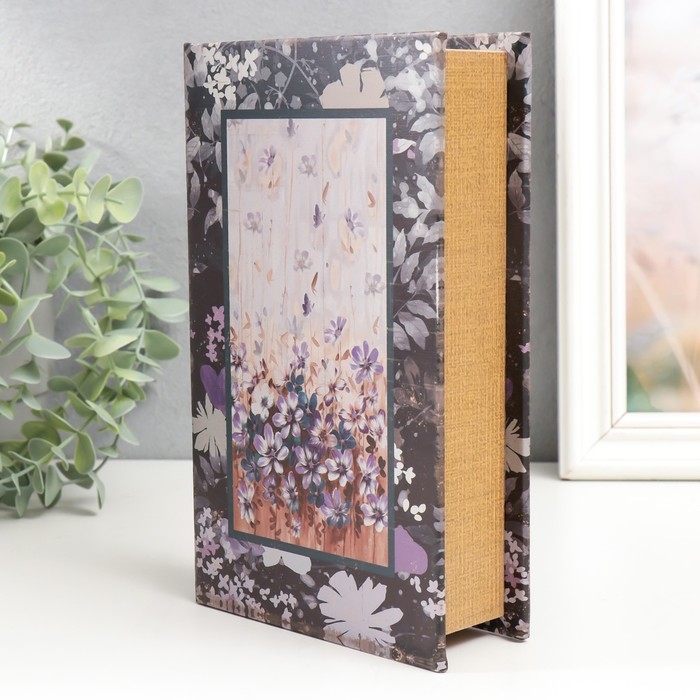 Сейф-книга дерево кожзам Сейф-книга дерево кожзам "Садовые цветы" 21х13х5 см