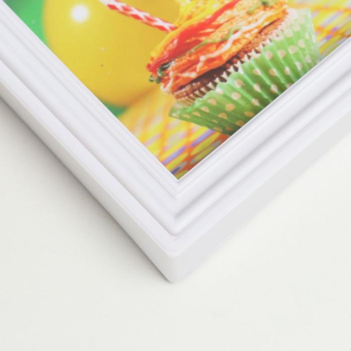 Фоторамка пластик на 5 фото 10х15 см, 13х13 см, 16х11 см Фоторамка пластик на 5 фото 10х15 см, 13х13 см, 16х11 см "Семейное древо" белая 48,5х28 см