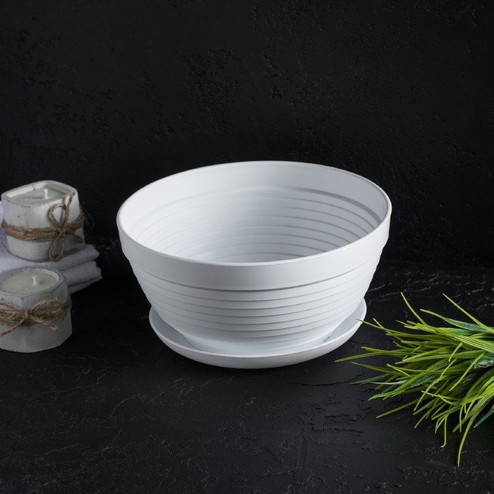 Горшок с подставкой &laquo;Алиса&raquo;, 1,5 л, цвет белый