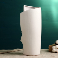 Кашпо - ваза "Лунный взгляд" белое 30*12*13см Кашпо - ваза "Лунный взгляд" белое 30*12*13см