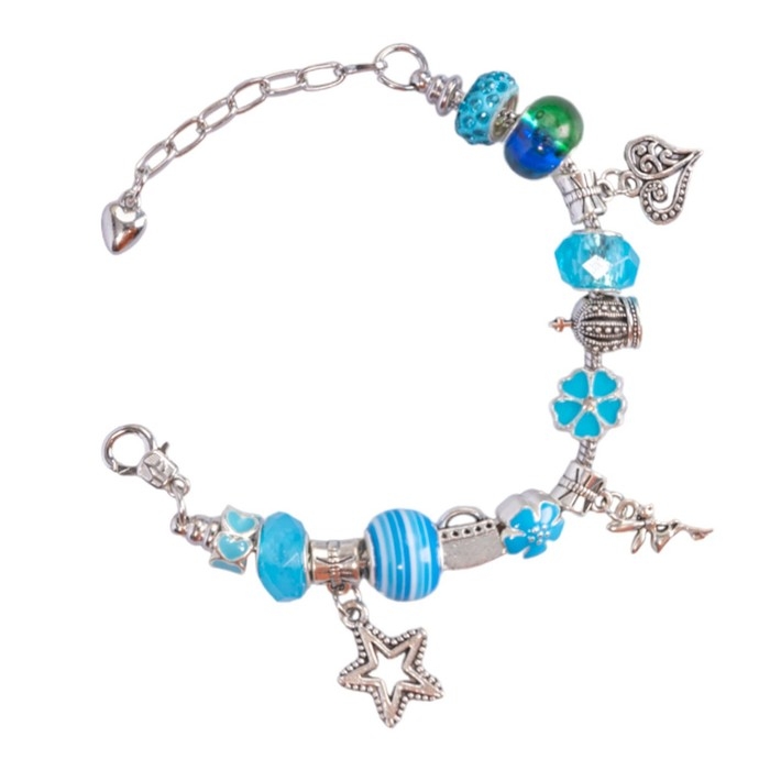 Набор для творчества &laquo;Браслеты своими руками&raquo; 18 шармов