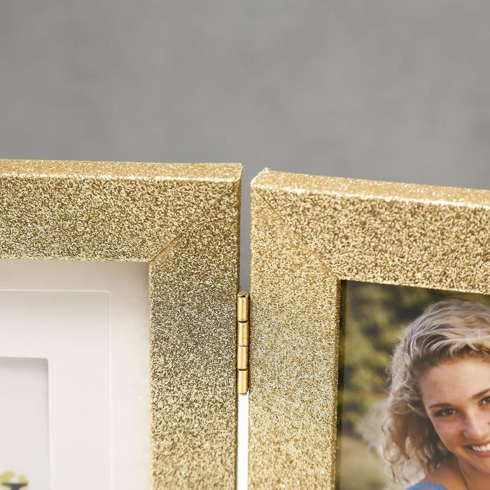 Фоторамка пластик на 3 фото 10х15, 15х20 см Фоторамка пластик на 3 фото 10х15, 15х20 см "Блёстки" золото 18х50 см