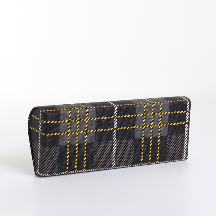 Футляр для очков на магните, длина 16 см, цвет чёрный