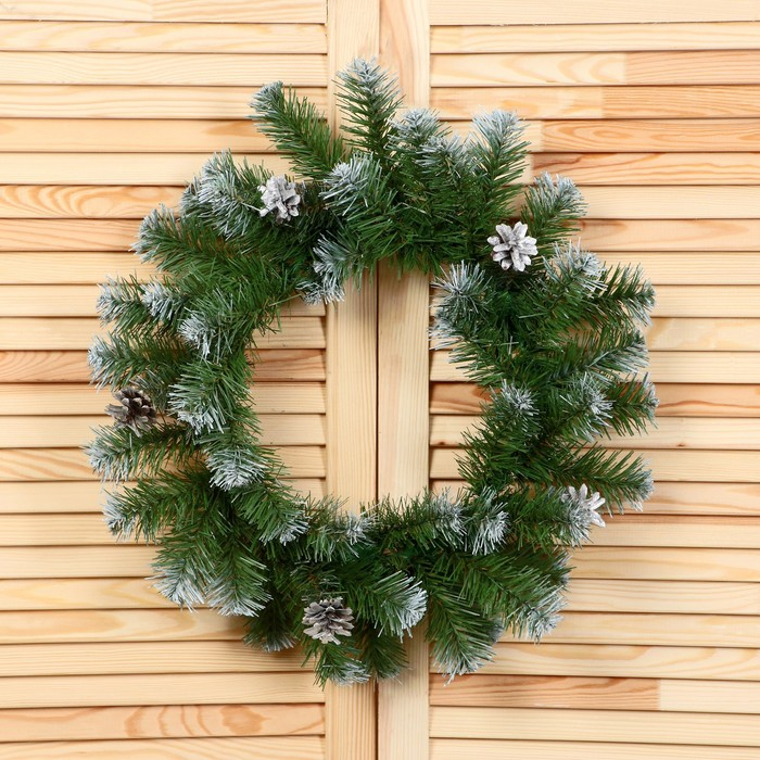 Венок "Рождественский   Белоснежный  (шишка  серебро) 45 см