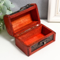 Шкатулка сундучок дерево "Цветы в круге" 7,5х9,8х8,5 см Шкатулка сундучок дерево "Цветы в круге" 7,5х9,8х8,5 см