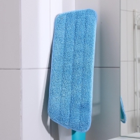 Швабра для мытья пола с распылителем и щёткой Доляна, насадка из микрофибры 41&times;14 см, стальная ручка 120 см, цвет МИКС