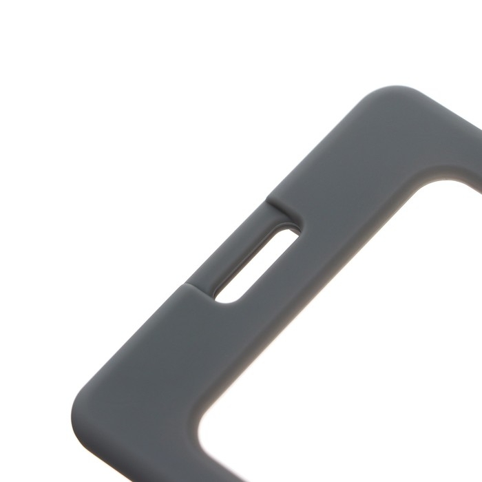 Бейдж вертикальный, внешний 101х67 мм, внутренний 85х54 мм, софтач, серый Бейдж вертикальный, внешний 101х67 мм, внутренний 85х54 мм, софтач, серый