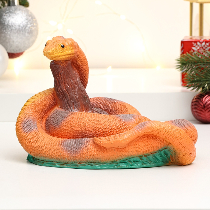 Фигура "Змея большая" красная, 20х15х10см