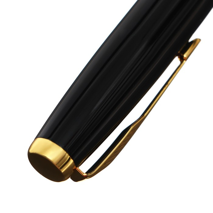 Ручка подарочная, перьевая, в кожзам футляре, VIP, корпус чёрный Ручка подарочная, перьевая, в кожзам футляре, VIP, корпус чёрный
