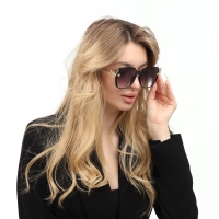 Очки солнцезащитные OneSun, uv 400, дужка 13.5 см, ширина 13.7 см, линза 5.5 х 6 см Очки солнцезащитные OneSun, uv 400, дужка 13.5 см, ширина 13.7 см, линза 5.5 х 6 см