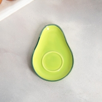 Чайная пара керамическая «Авокадо», кружка 100 мл, блюдце 14х10 см, цвет зелёный-коричневый Чайная пара керамическая «Авокадо», кружка 100 мл, блюдце 14х10 см, цвет зелёный-коричневый