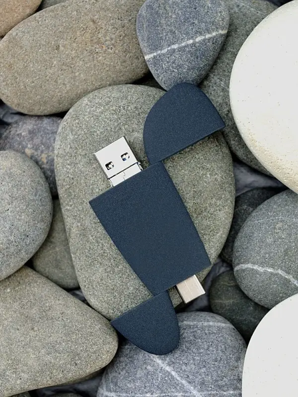 Флешка Pebble Universal, USB 3.0, серо-синяя, 32 Гб Флешка Pebble Universal, USB 3.0, серо-синяя, 32 Гб