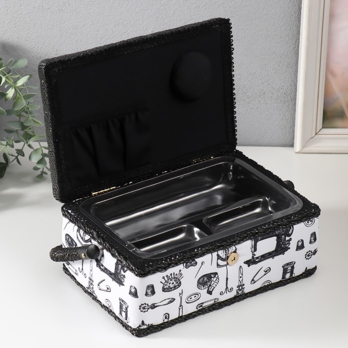 Шкатулка для рукоделия Шкатулка для рукоделия "Швейные атрибуты" 24х16х11 см