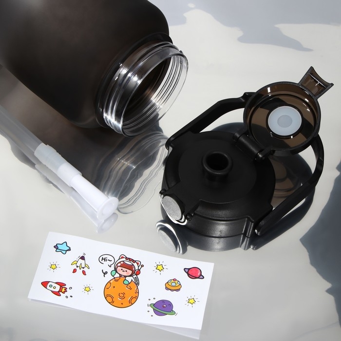 Бутылка для воды с наклейками &laquo;Сила духа&raquo;, 2,25 л