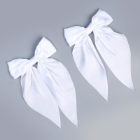 Карнавальный набор белых бантов на заколке, 2 штуки Карнавальный набор белых бантов на заколке, 2 штуки