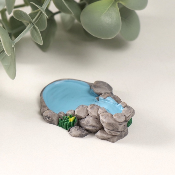 Фигурка для флорариума полистоун "Пруд в саду" 5,4х1,6 см