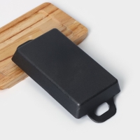 Сковорода чугунная &laquo;Прямоугольник&raquo;, 25&times;12 см, с ручками, на деревянной подставке