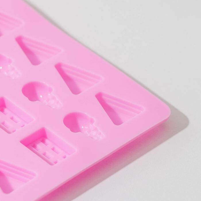 Форма для мармелада «Сладкоежка», силикон, 19,5×13,6×1 см, 45 ячеек, цвет МИКС Форма для мармелада «Сладкоежка», силикон, 19,5×13,6×1 см, 45 ячеек, цвет МИКС