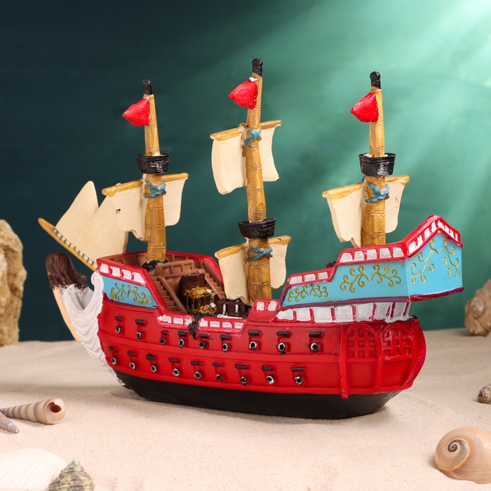 Корабль сувенирный Корабль сувенирный "Парусник" 31*10*20см