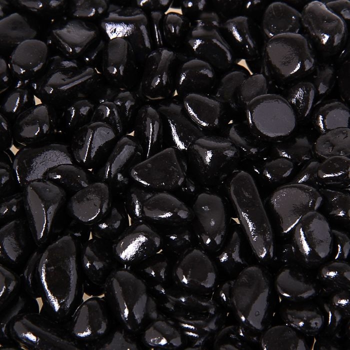 Грунт для аквариума «Галька цветная» фр 8-12 мм, чёрный, 800 г Грунт для аквариума «Галька цветная» фр 8-12 мм, чёрный, 800 г