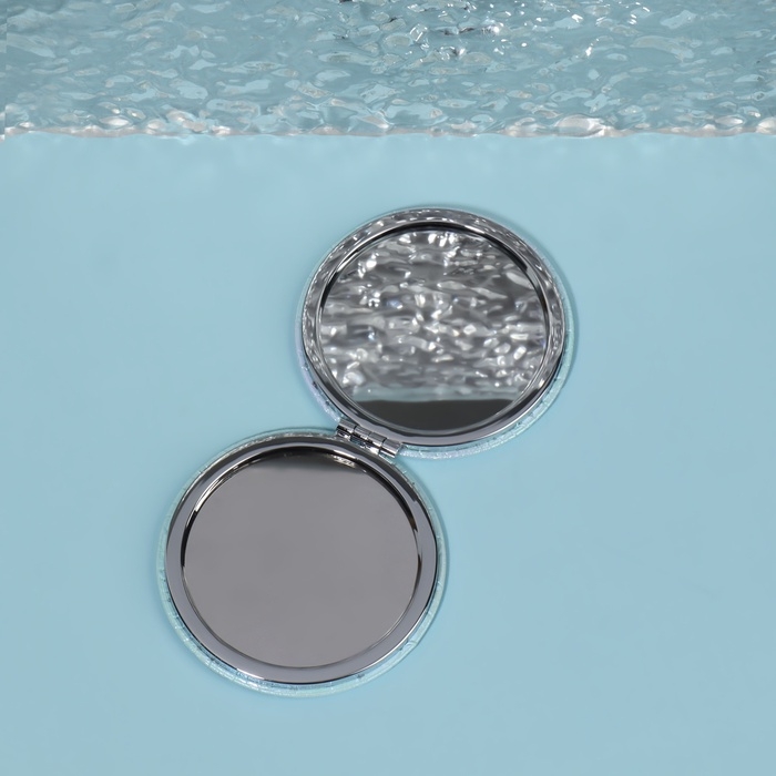 Зеркало складное &laquo;Крокодил&raquo;, d = 7,5 см, цвет голубой/зелёный