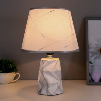 Лампа настольная 16861/1 40Вт Е27 белый 22,5х22,5х32,5 см RISALUX Лампа настольная 16861/1 40Вт Е27 белый 22,5х22,5х32,5 см RISALUX