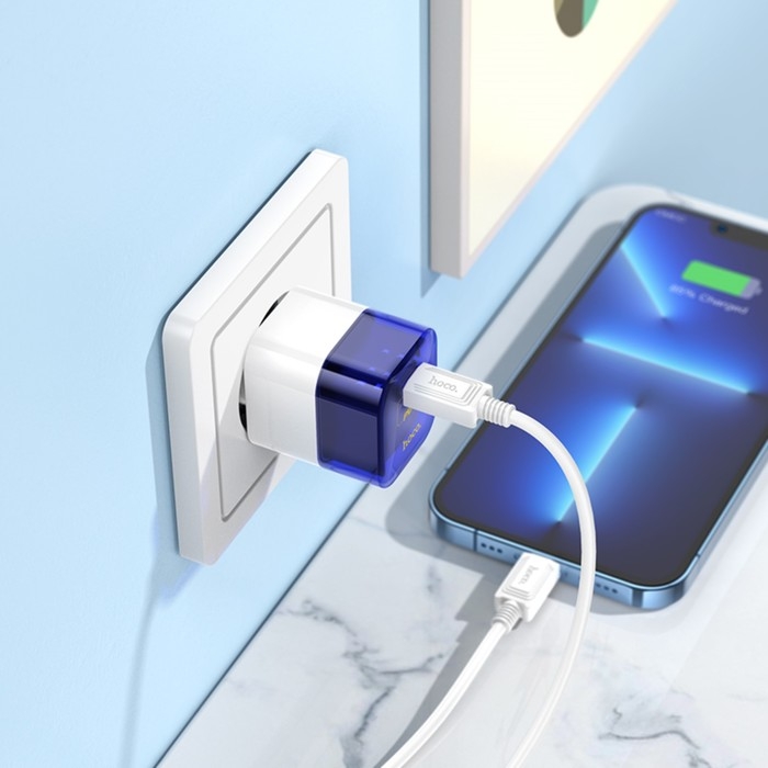 Сетевое зарядное устройство Hoco C125A, 1 Type-C, 20 Вт, прозрачное, PD + QC, синие Сетевое зарядное устройство Hoco C125A, 1 Type-C, 20 Вт, прозрачное, PD + QC, синие