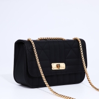 Сумка-мессенджер на клапане, цвет чёрный Сумка-мессенджер на клапане, цвет чёрный