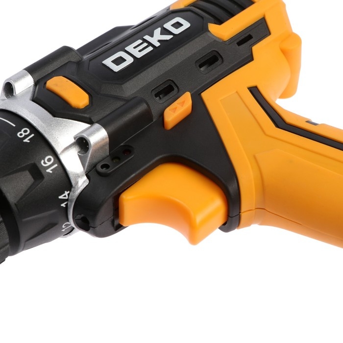 Дрель аккумуляторная и набор инструментов Deko DKCD16FU-Li, 63 предмета, 16 В, 2 АКБ