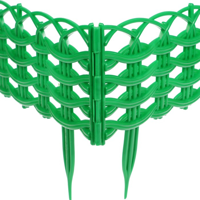 Ограждение декоративное, 25 &times; 300 см, 8 секций, пластик, зелёное, &laquo;Ивушка&raquo;