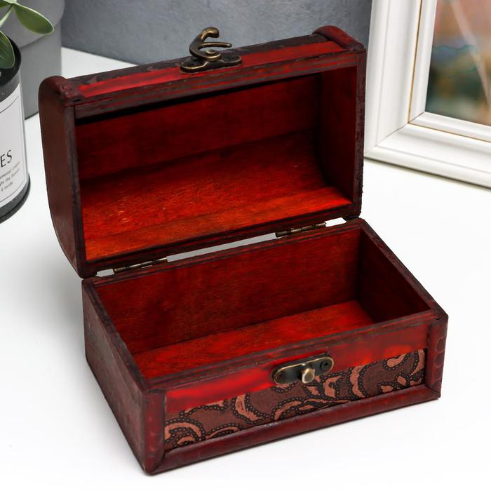 Шкатулка дерево сундучок с ручкой Шкатулка дерево сундучок с ручкой "Ветвь" 9,4х13,8х9,7 см