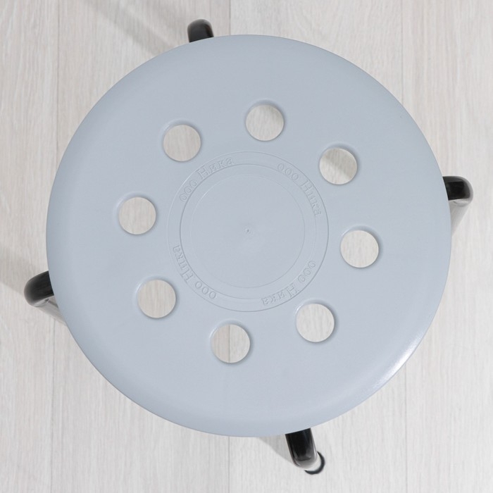 Табурет с пластмассовым сиденьем, цвет микс