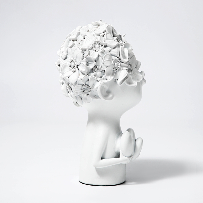 Статуэтка полистоун &laquo;Любовь&raquo; цвет белый 12 х 6,5 х 22 см